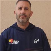 Clases de pádel. Entrenador nivel 2 de pádel por la FEP, se ofrece para dar clases en tu urbanización. Zona norte preferentemente Las Tablas, Sanchinarro, Valdebebas, La Moraleja, Tres Cantos, Alcobendas